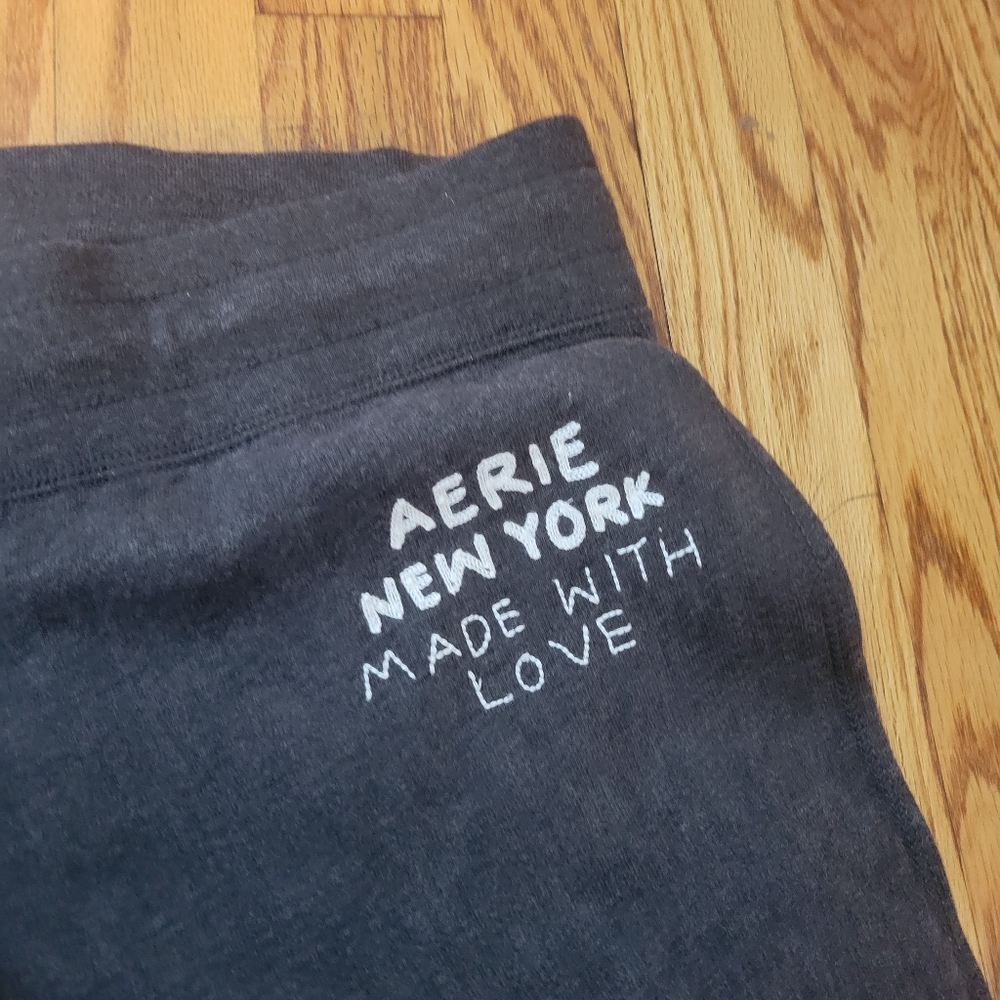 Drawstring Joggers - Picture 3 of 4